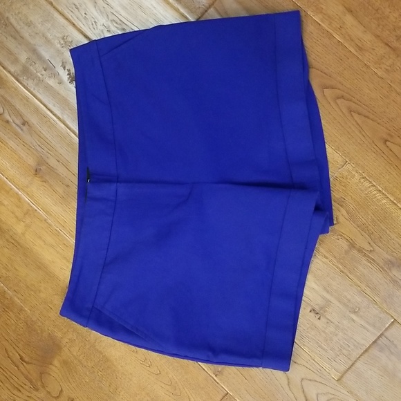 Apt.9 shorts - Picture 1 of 5